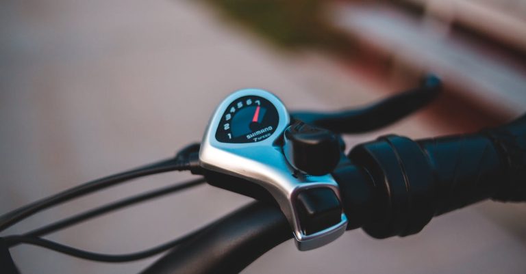 explore nuestra amplia selección de bicicletas de ciclismo, ideales para ciclistas de todos los niveles. encuentra la bicicleta perfecta que se adapte a tus necesidades y mejore tu rendimiento en cada ruta.