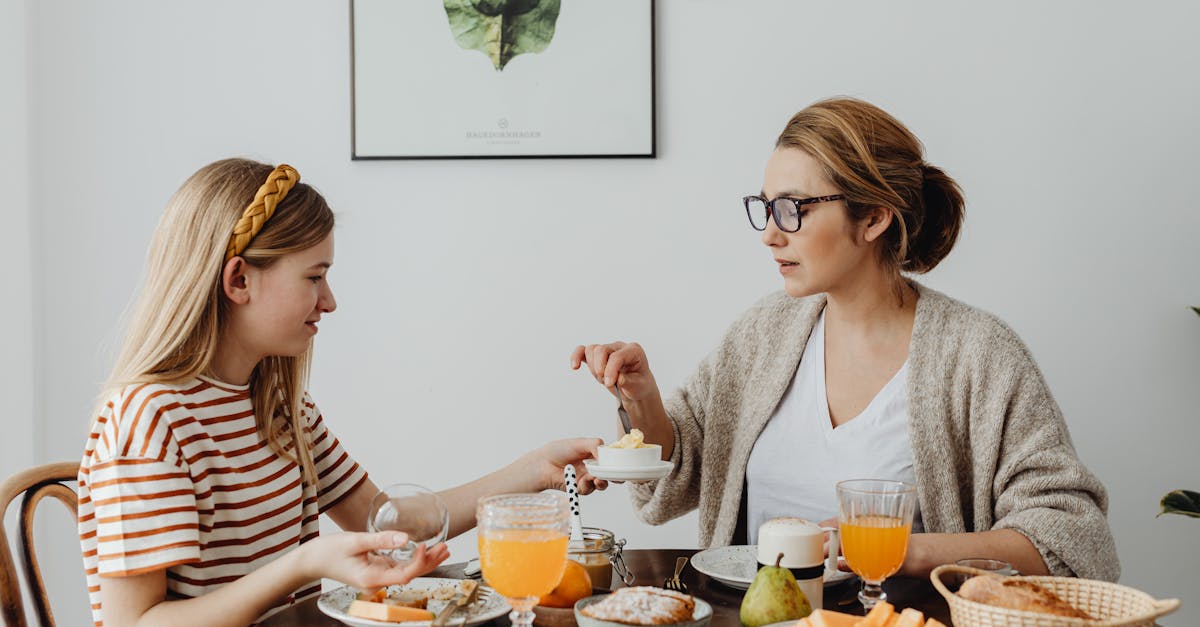 descubre la mejor nutrición para ciclistas y maximiza tu rendimiento en cada ruta. encuentra consejos sobre dietas, suplementos y alimentos energéticos específicos para mantenerte en forma y saludable en cada pedaleo.