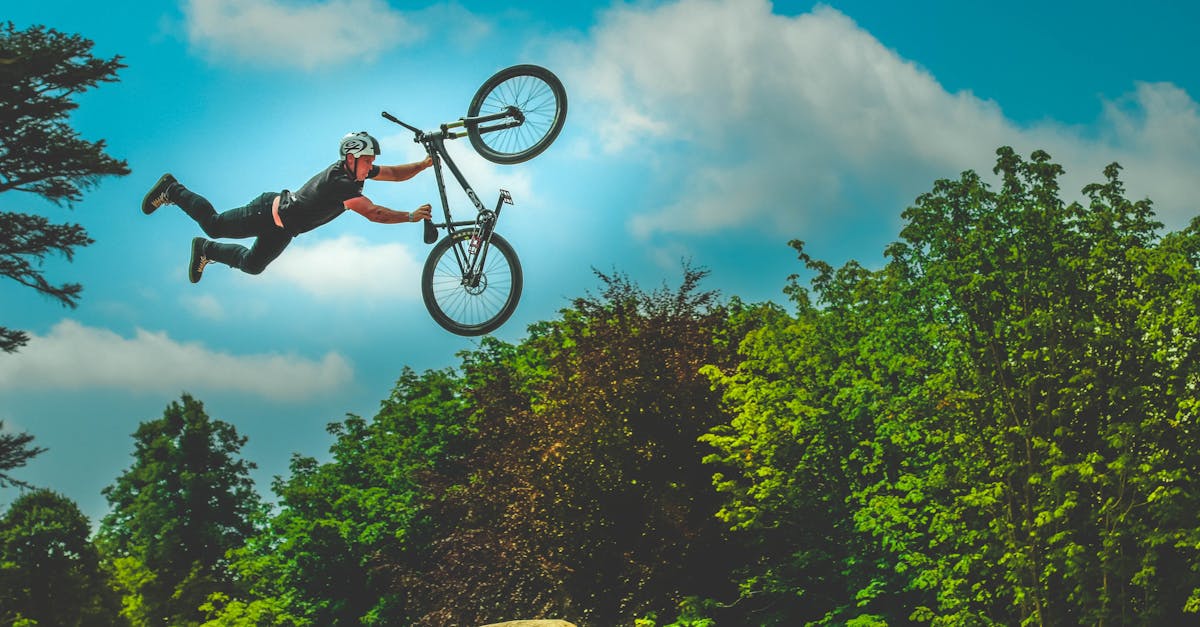 mejora tu rendimiento en ciclismo con consejos de entrenamiento, nutrición y técnicas adecuadas para alcanzar tus objetivos. descubre cómo optimizar tu rendimiento en cada pedaleo y superar tus límites.