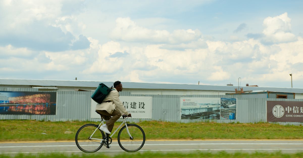 evaluación del progreso en ciclismo: descubre cómo medir y mejorar tu rendimiento en cada ruta, optimizando tus entrenamientos y alcanzando tus objetivos sobre la bicicleta.