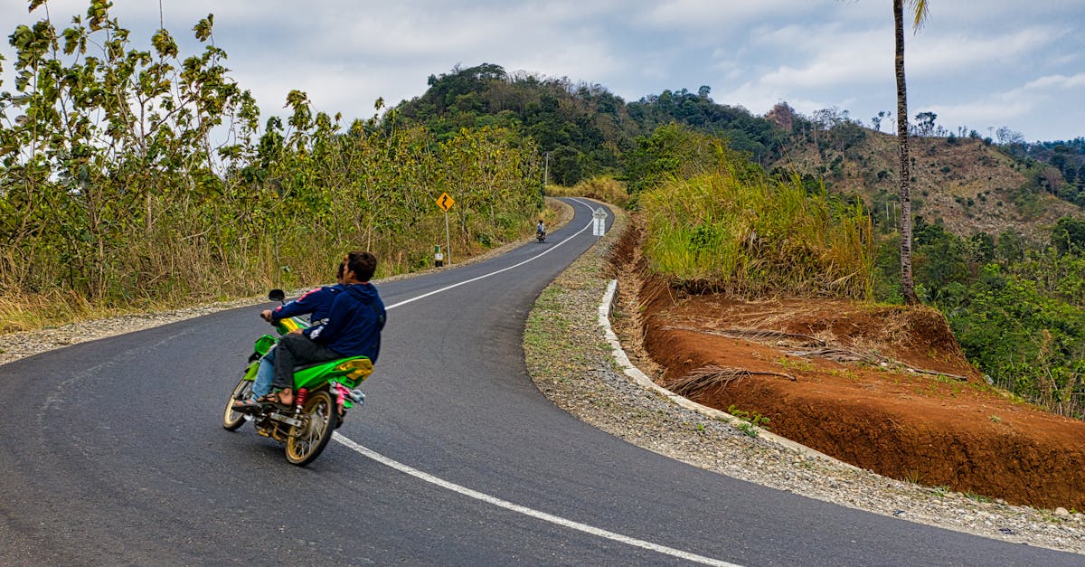 descubre las mejores rutas de ciclismo que te llevarán a explorar paisajes impresionantes y disfrutar de la naturaleza. perfectas para ciclistas de todos los niveles, nuestras guías te ayudarán a planificar tu próxima aventura sobre dos ruedas.