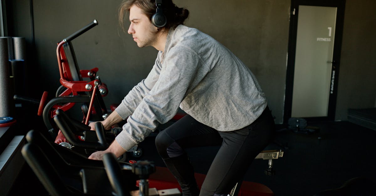 optimiza tu rendimiento en el ciclismo con nuestros entrenamientos especializados. descubre planes personalizados, consejos de expertos y estrategias efectivas para mejorar tu resistencia y velocidad. ¡prepárate para alcanzar tus objetivos en dos ruedas!