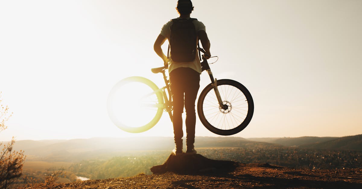 descubre la emoción del mountain biking: adrenalina pura en senderos desafiantes y paisajes impresionantes. prepárate para explorar la naturaleza mientras disfrutas de la velocidad y la aventura en cada ruta.